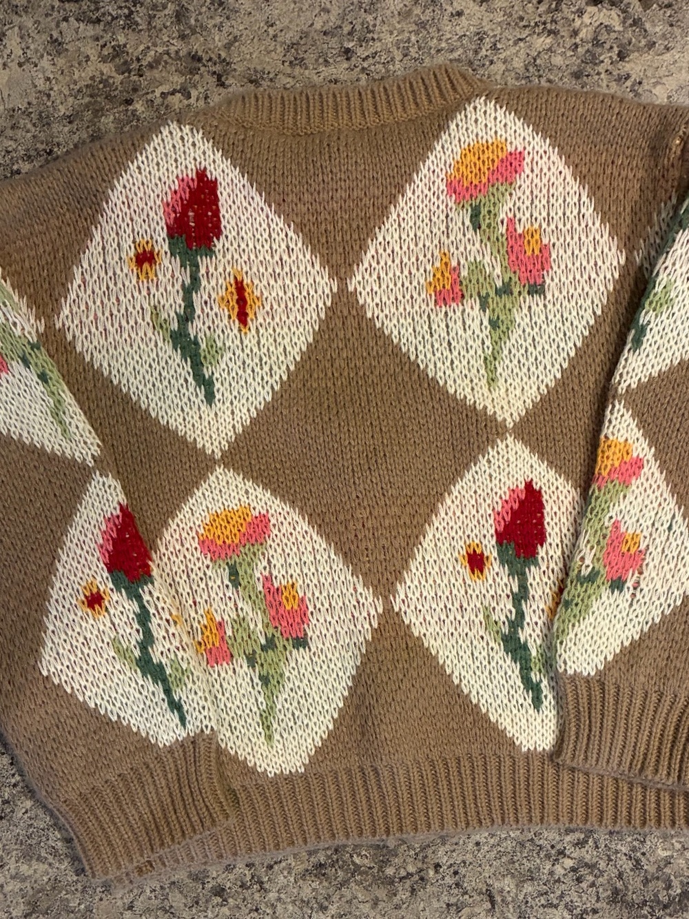 NWOT Bailey Rose Floral Patchwork Chunky Cardigan Sweater Size Medium - Picture 5 of 8